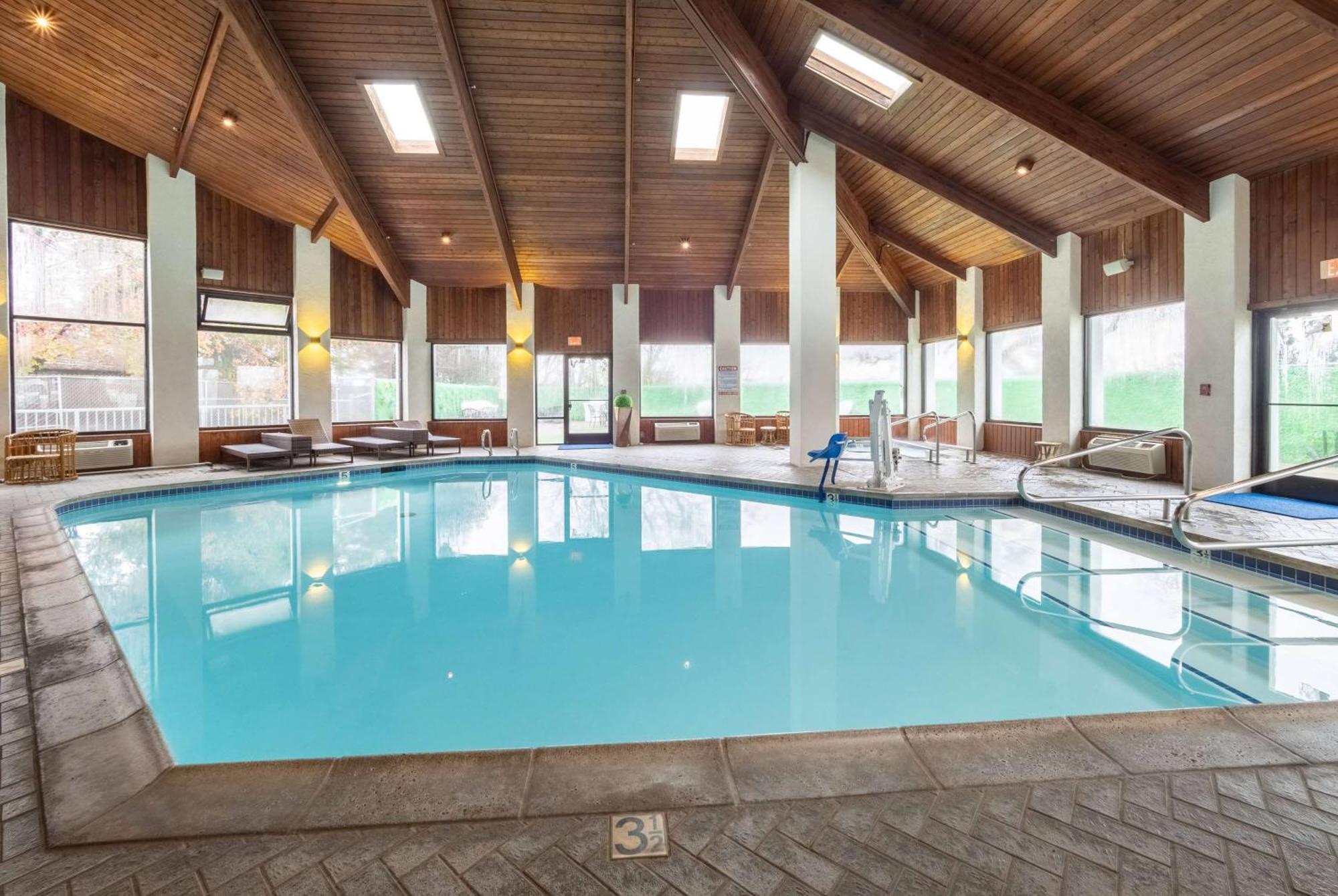 Baymont By Wyndham Anderson Motel Kültér fotó