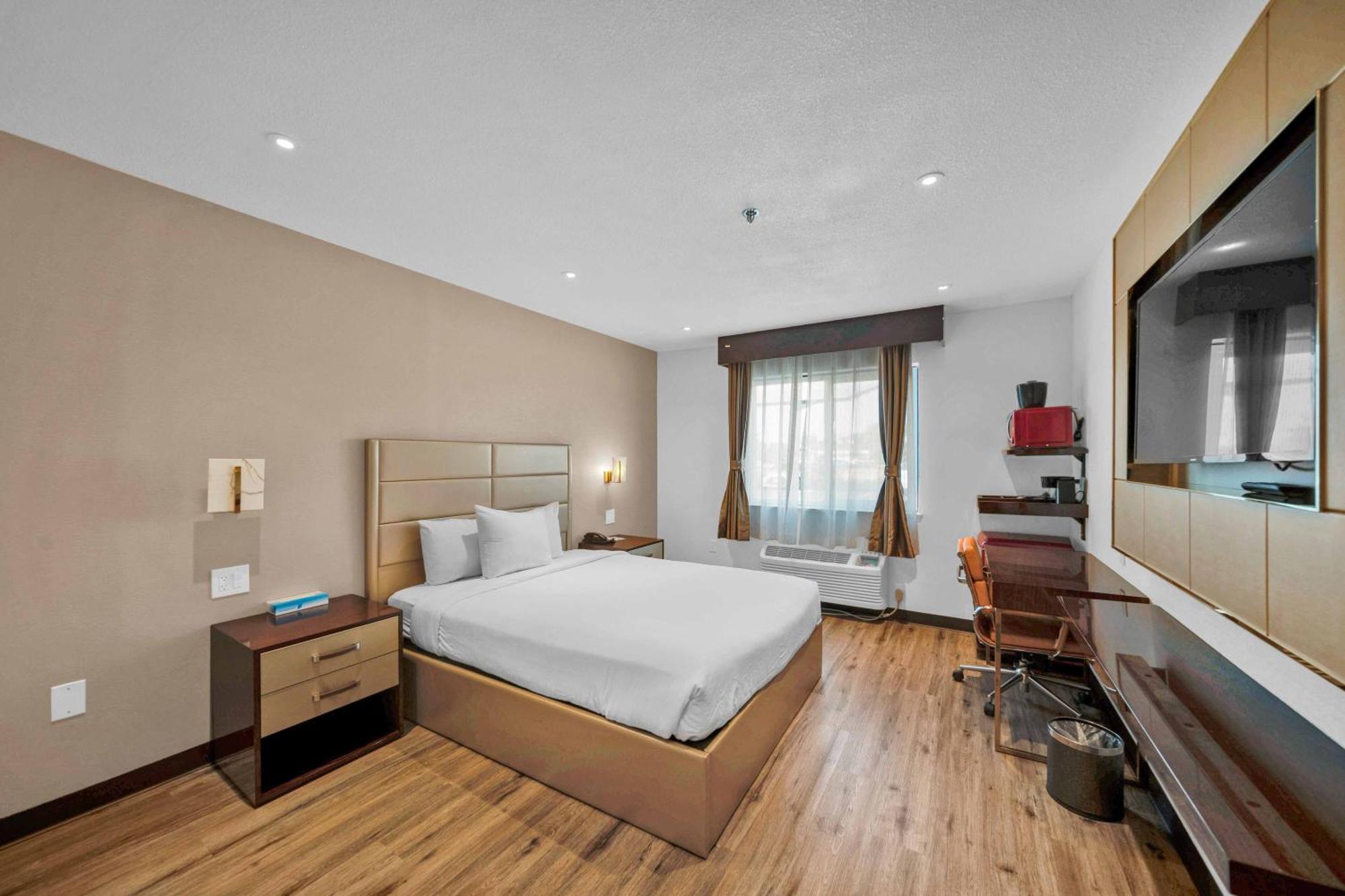 Baymont By Wyndham Anderson Motel Kültér fotó