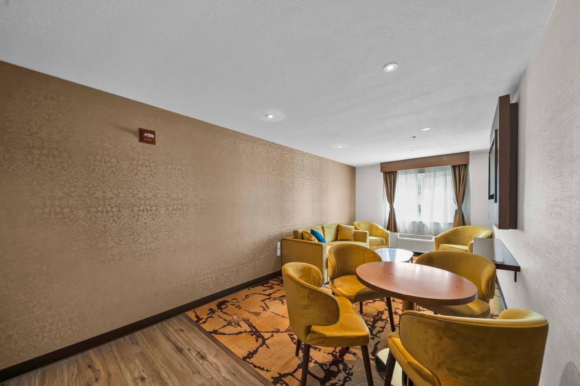 Baymont By Wyndham Anderson Motel Kültér fotó